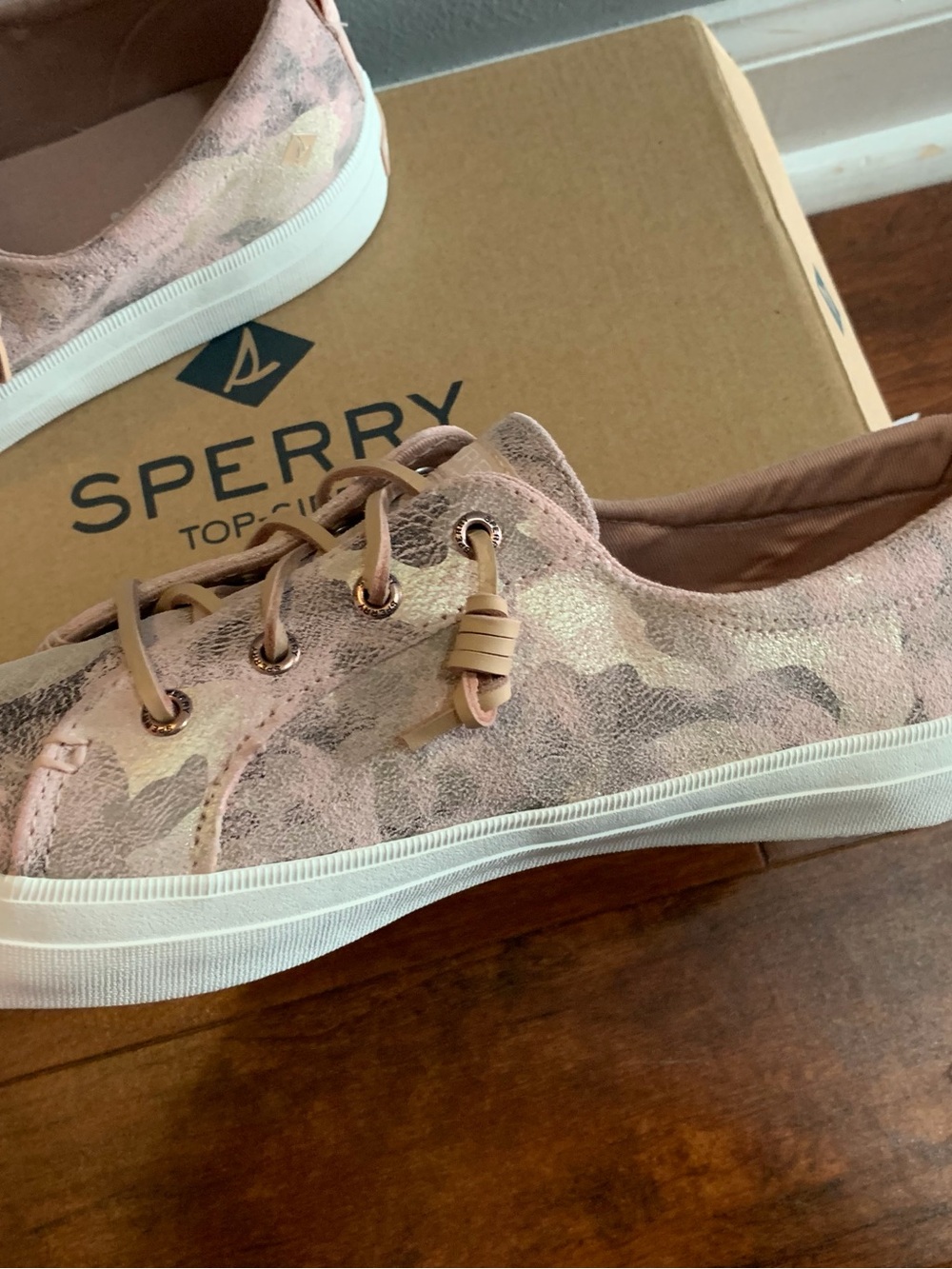 Sperry pink camo sneakers crest caliber camo blush leather